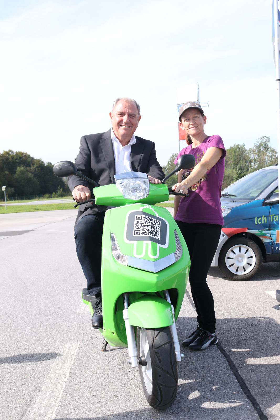 Am Bild: LH-Stv. Siegfried Schrittwieser