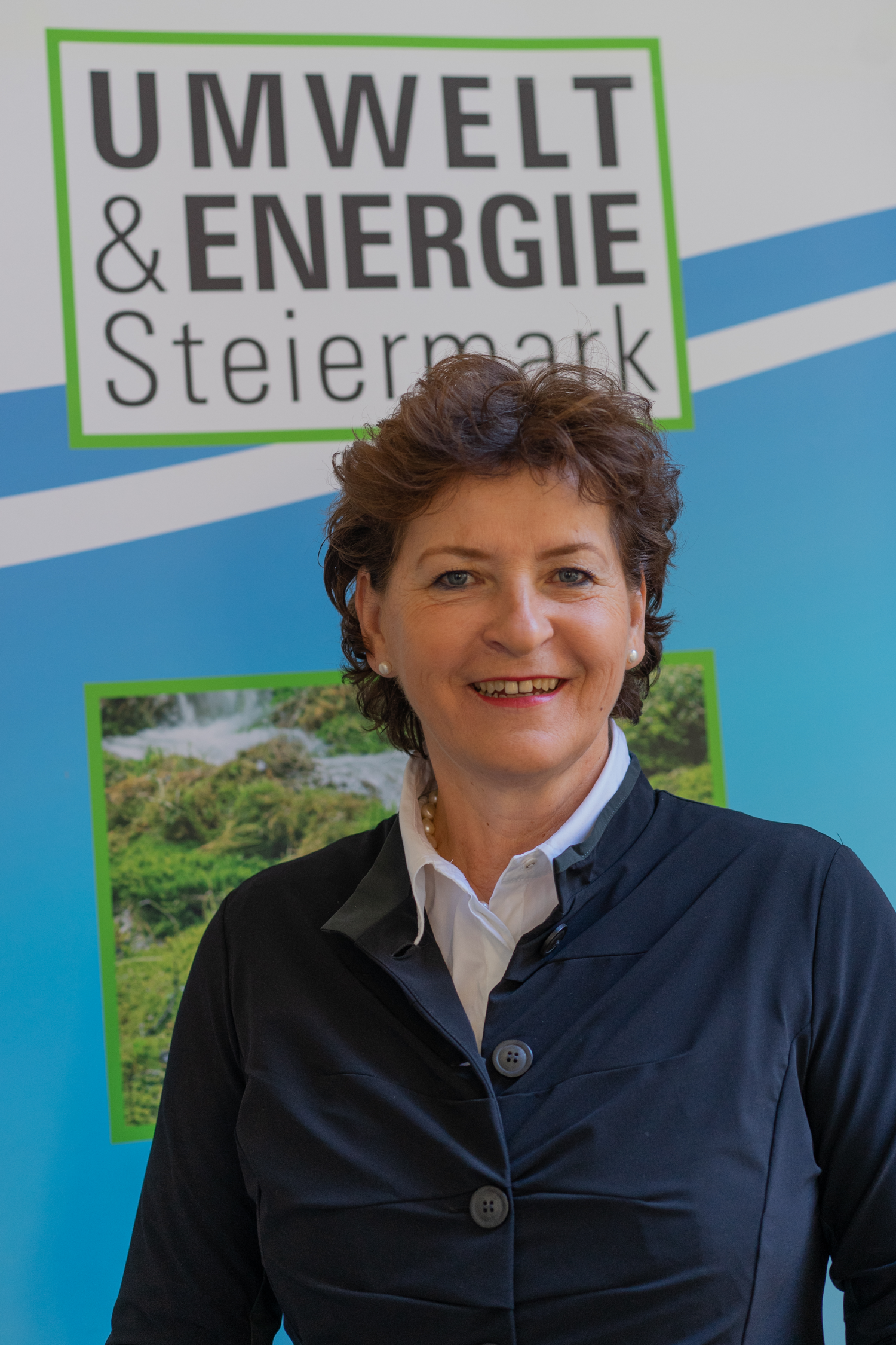 Vorlesen und Erzhlen kennenlernen, kommen Menschen bei zahlreichen Veranstaltungen zusammen, lernen Generationen voneinander und vieles mehr. Land Steiermark: Lernen - ein lebensbegleitendes Angebot