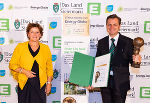 (v.l.n.r.) Landesrätin Mag.a Ursula Lackner und Mag. Dr. Franz Prettenthaler, M.Litt (JOANNEUM RESEARCH LIFE) © Werner Krug, bei Quellenangabe honorarfrei (v.l.n.r.) Landesrätin Mag.a Ursula Lackner und Mag. Dr. Franz Prettenthaler, M.Litt (JOANNEUM RESEARCH LIFE) © Werner Krug, bei Quellenangabe honorarfrei